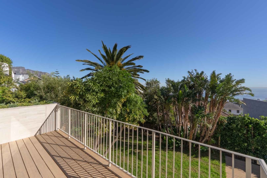 5 Bedroom Property for Sale in Camps Bay Western Cape